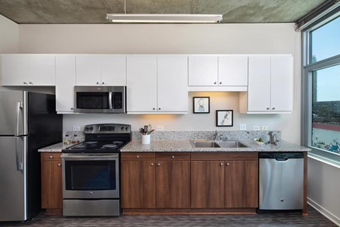 Fully-Equipped Kitchen Fully-Equipped Kitchen at 10th and G Apartments in San Diego, CA
