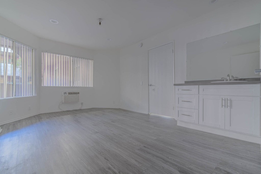 Master bedroom with vanity