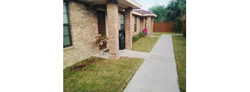 2 Bedrooms, 1 Bathroom