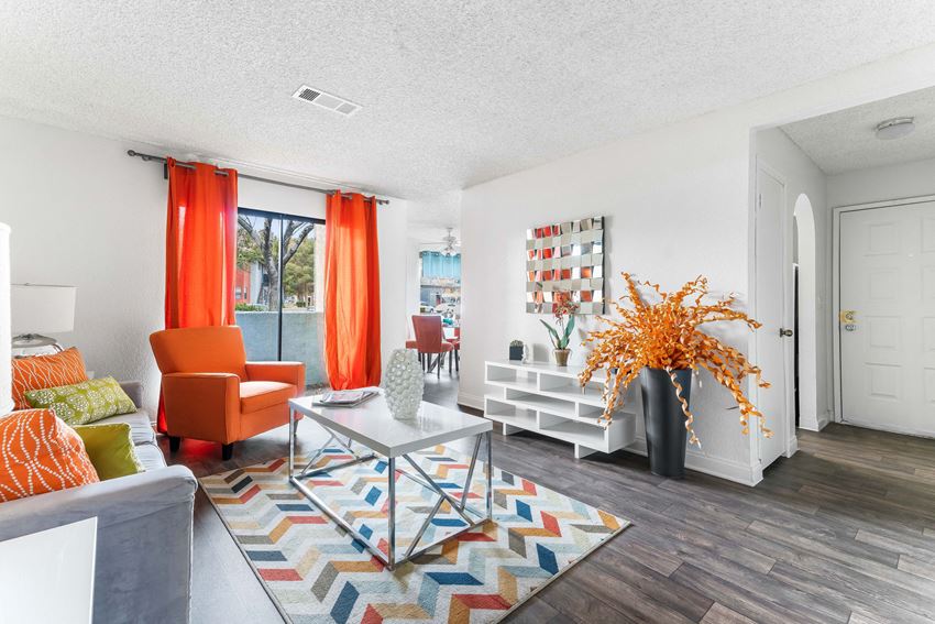 family area - Photo Gallery