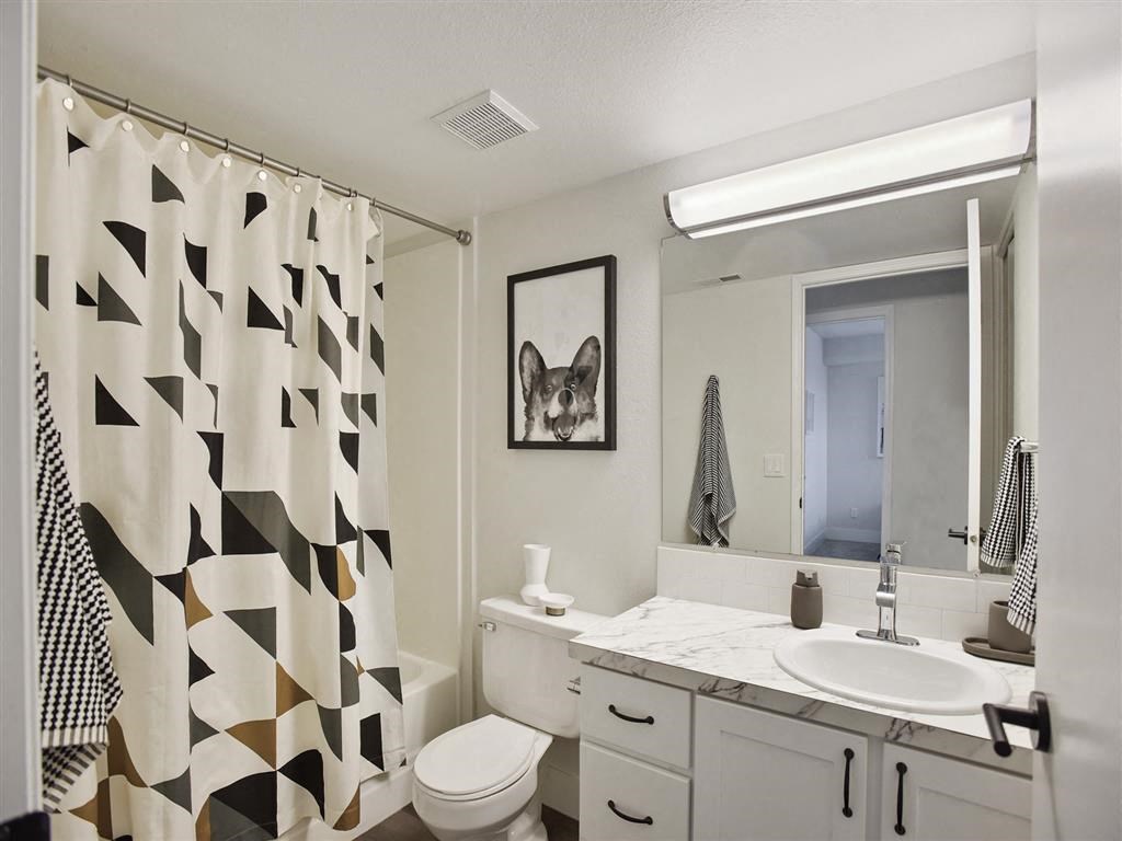 Luxurious Bathrooms at Columbia Village, Idaho, 83716