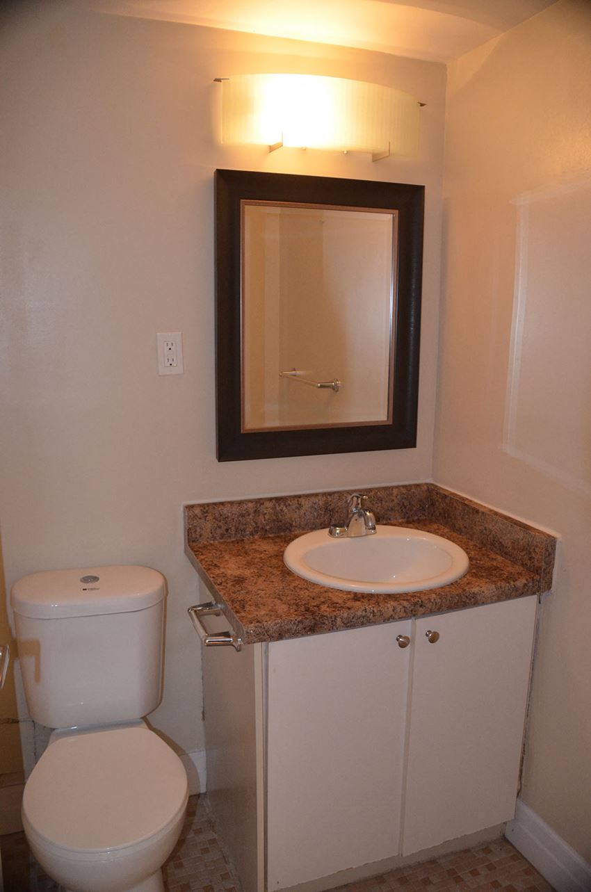 1130 Wilson Avenue Studio-3 Beds Apartment for Rent - Photo Gallery