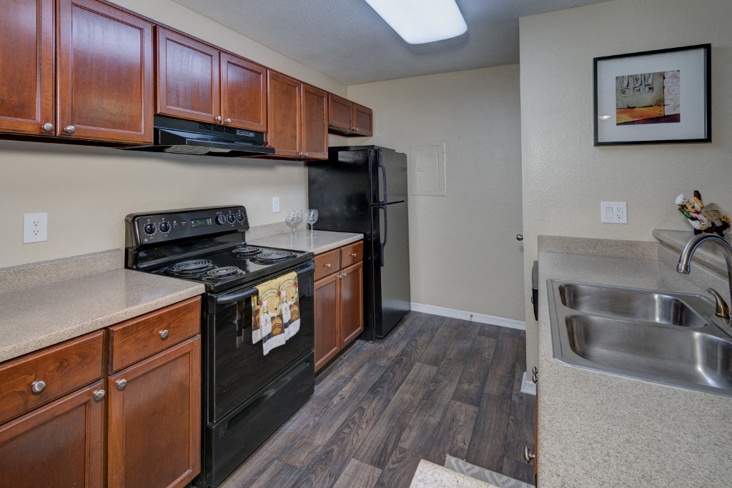 The Avenues Of Kennesaw East & West