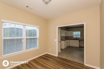 1966 Conrad Ave SE 3 Beds House for Rent - Photo Gallery 5