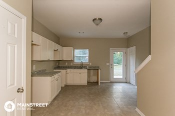 1966 Conrad Ave SE 3 Beds House for Rent - Photo Gallery 6