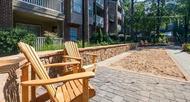 The Pointe at Lenox Park - 1900 N Druid Hills Rd NE, Brookhaven, GA  Apartments for Rent