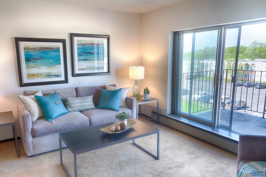 Living Room at Knollwood Towers East Apartments, Minnesota