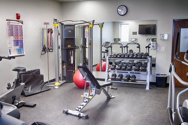 Fitness Center at Knollwood Towers West  Apartments, Hopkins, MN