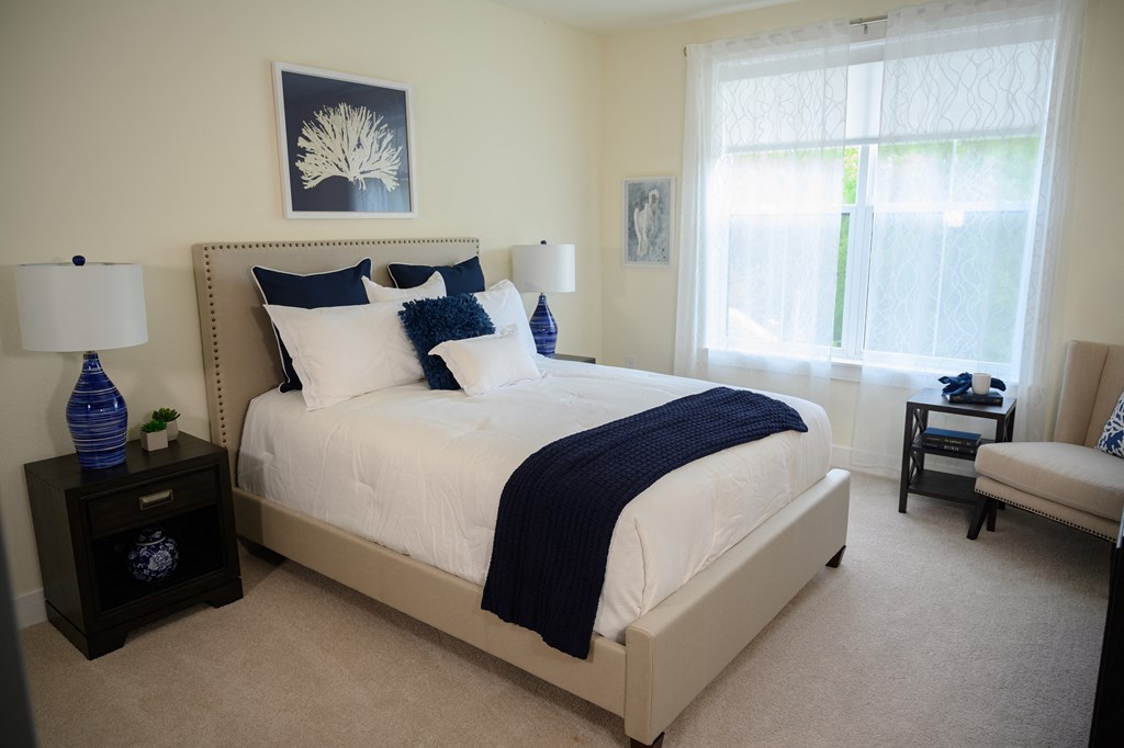 Gorgeous Bedroom at Poplar Creek Apartments, Brookfield, 53045