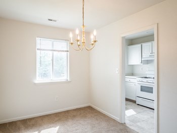 721-761 Bacon Avenue Studio-3 Beds Apartment for Rent - Photo Gallery 7