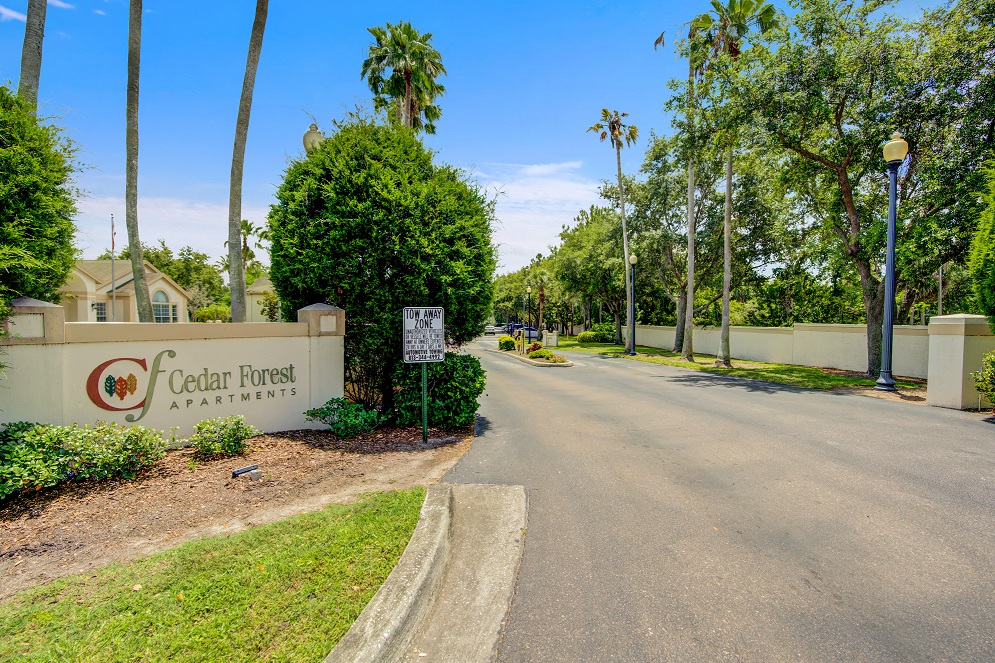 Cedar Forest | Apartments in Tampa, FL