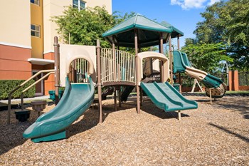 642 NW 5th Ave, Suite B-105 1-3 Beds Apartment, Affordable for Rent - Photo Gallery 2