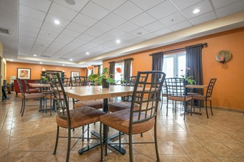 670 NW 6th St 1-3 Beds Apartment, Affordable for Rent - Photo Gallery 6