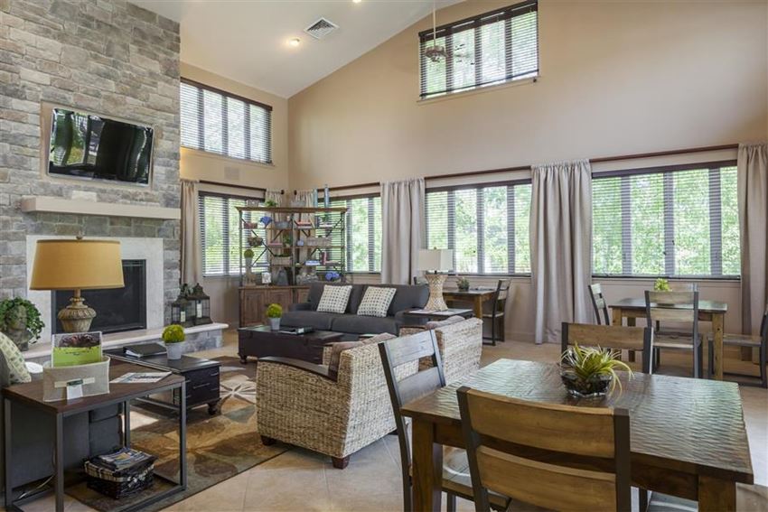 Retreat At Union Pond Apartments, 1 Gatehouse Drive, East Wareham, MA RentCafe