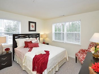 1 Gatehouse Drive 1-3 Beds Apartment, Affordable for Rent - Photo Gallery 2