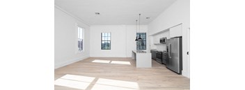 Auction House Unit 203