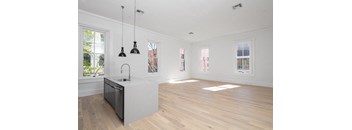 Auction House Unit 205