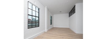 Auction House Unit 201