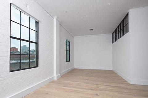 510 Julia St. 1-2 Beds Apartment for Rent - Photo Gallery 14
