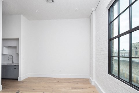 510 Julia St. 1-2 Beds Apartment for Rent - Photo Gallery 15