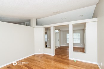 1358 San Filippo Dr SE 3 Beds House for Rent - Photo Gallery 3