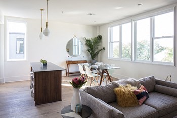 1581 Magazine St. 1-2 Beds Apartment for Rent - Photo Gallery 3