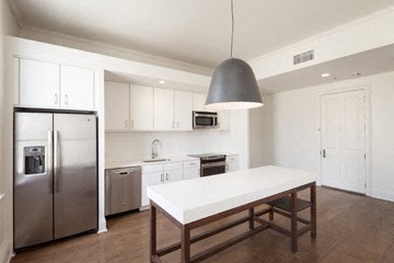 1823 Prytania St. 1-3 Beds Apartment for Rent - Photo Gallery 38