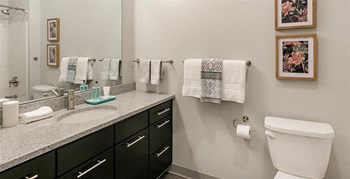 5765 Centre Avenue Studio-2 Beds Other, Apartment for Rent - Photo Gallery 5