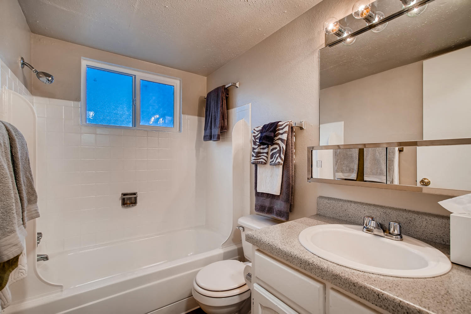 Vega | Northglenn, Co Apartments