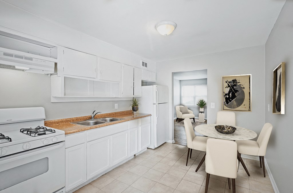 Fully Equipped Kitchen at Gardens at Washington Park 1, Atlanta, GA, 30314