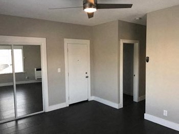 330 N Bixel St. Studio-1 Bed Apartment for Rent - Photo Gallery 4