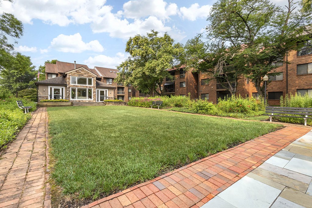 Comfortable walking space at The Greens at Columbia, Maryland, 21044