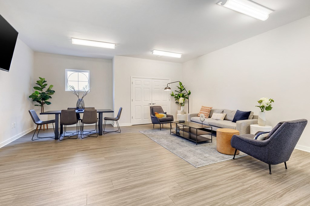 Clubhouse Business Lounge at Annapolis Roads, Annapolis, Maryland