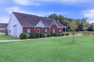 4005 Clinton Lane 2-3 Beds Apartment for Rent - Photo Gallery