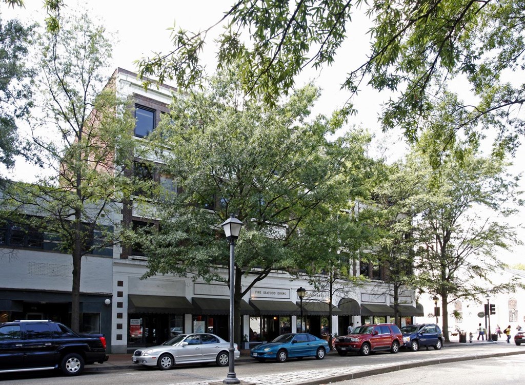 the building in which the apartment is located