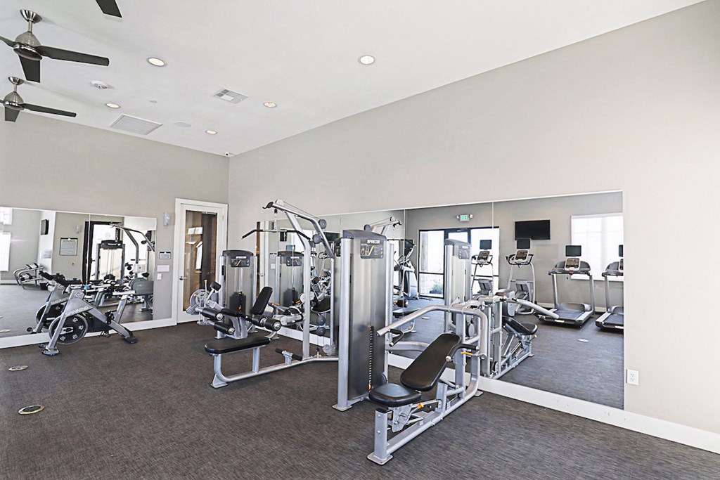 the preserve at ballantyne commons fitness room with exercise equipment