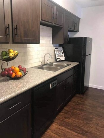 bayou village apartments 110 w deats rd dickinson tx rentcafe