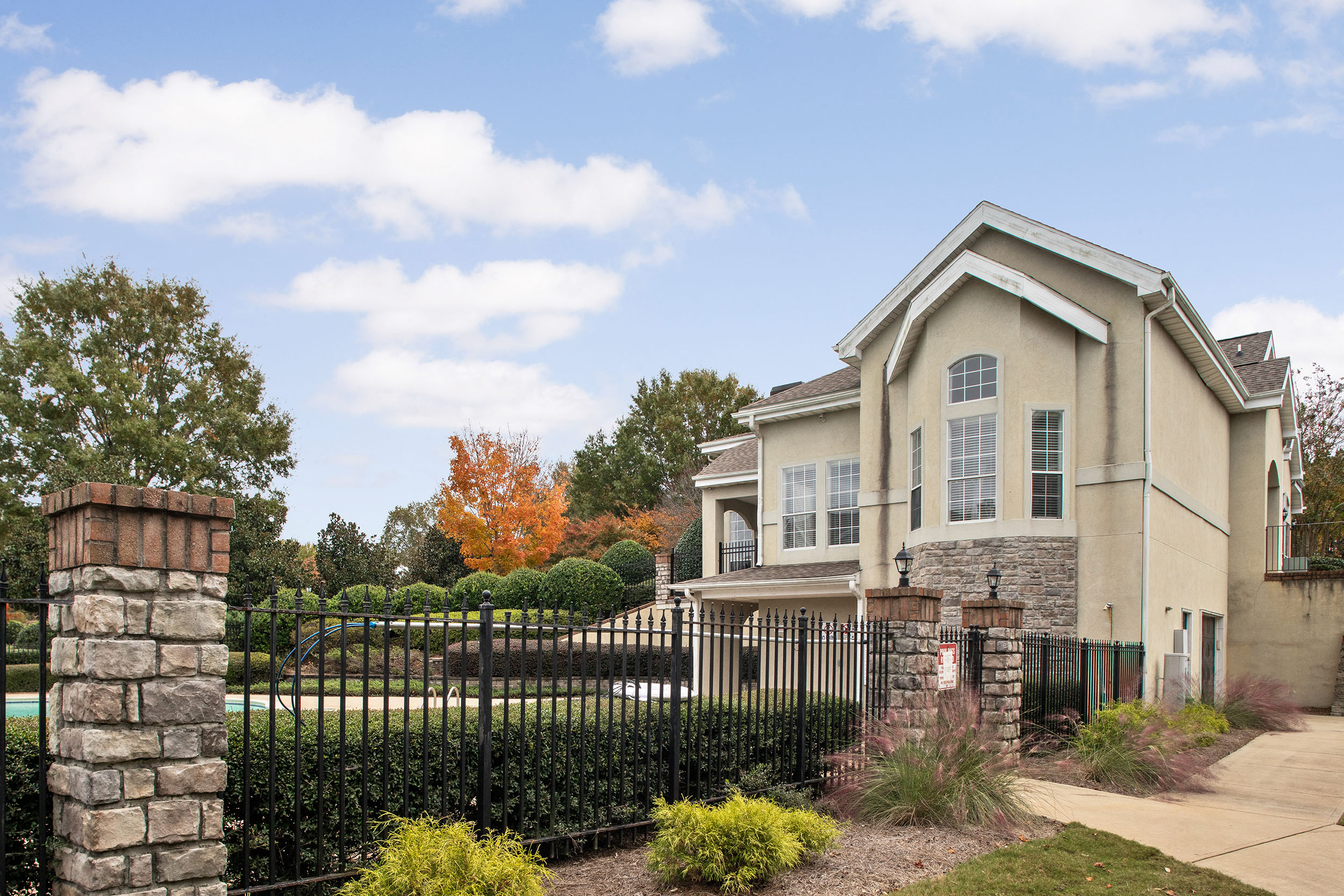 See Photos of Waterford Landing Apartments in McDonough, GA