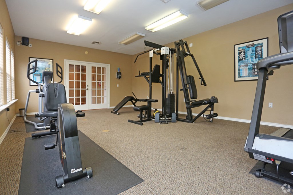the gym at the preserve apartments