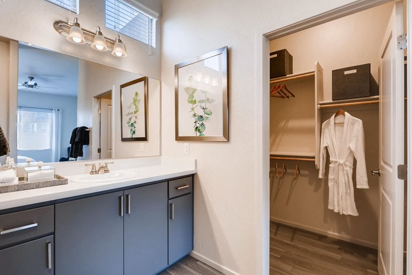 Avilla Centerra Crossing