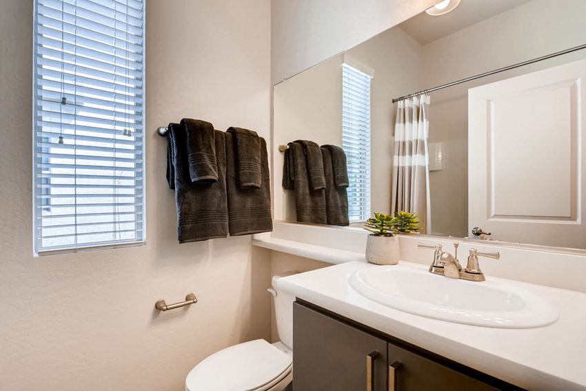 Avilla Centerra Crossing