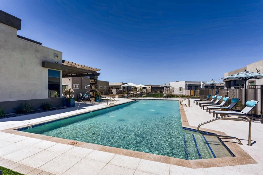 Avilla Centerra Crossing