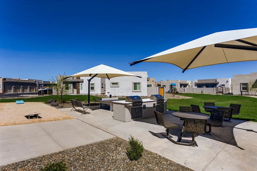 Avilla Centerra Crossing