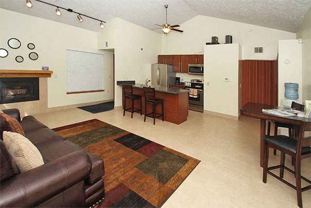 Clubhouse Yorkshire Place Apartments
1504 Yorkshire Dr., Howell, MI 48843