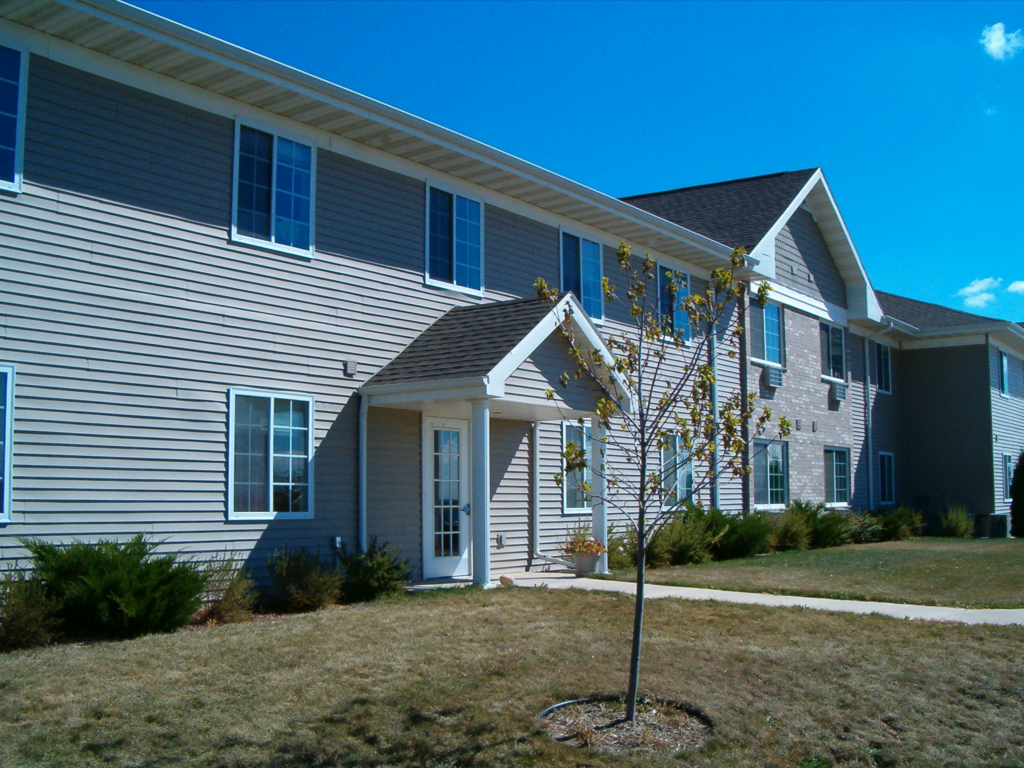 740 Brown School Rd 1-2 Beds Apartment for Rent - Photo Gallery 2