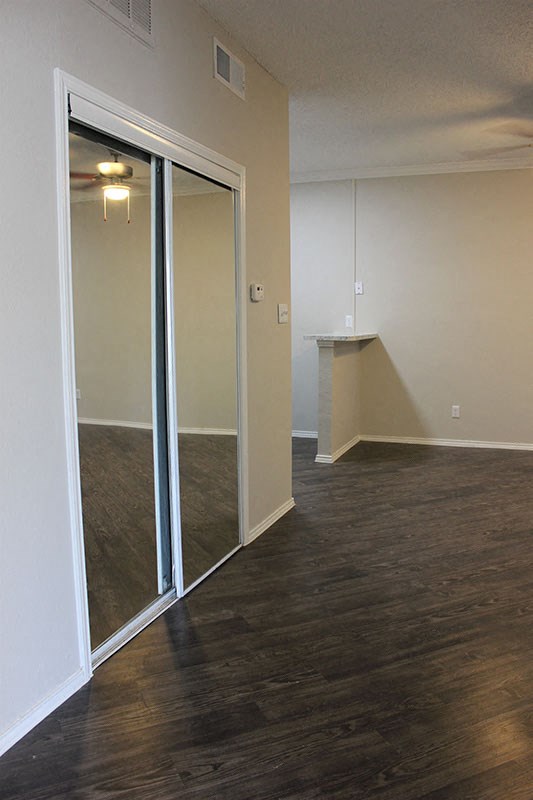 Closet doors at GEORGETOWN PARK, Texas