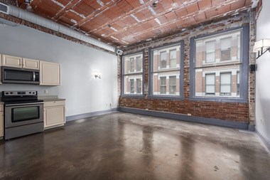 2015 East 4Th Street 1 Bed Apartment for Rent Photo Gallery 1