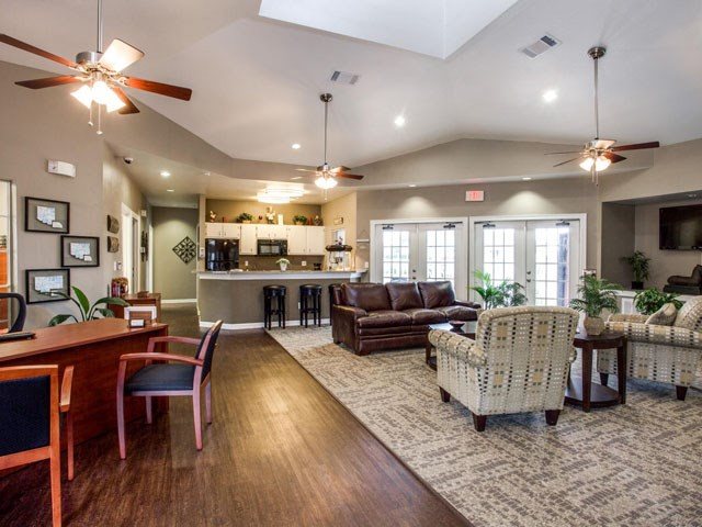 Woodglen Park Apartments