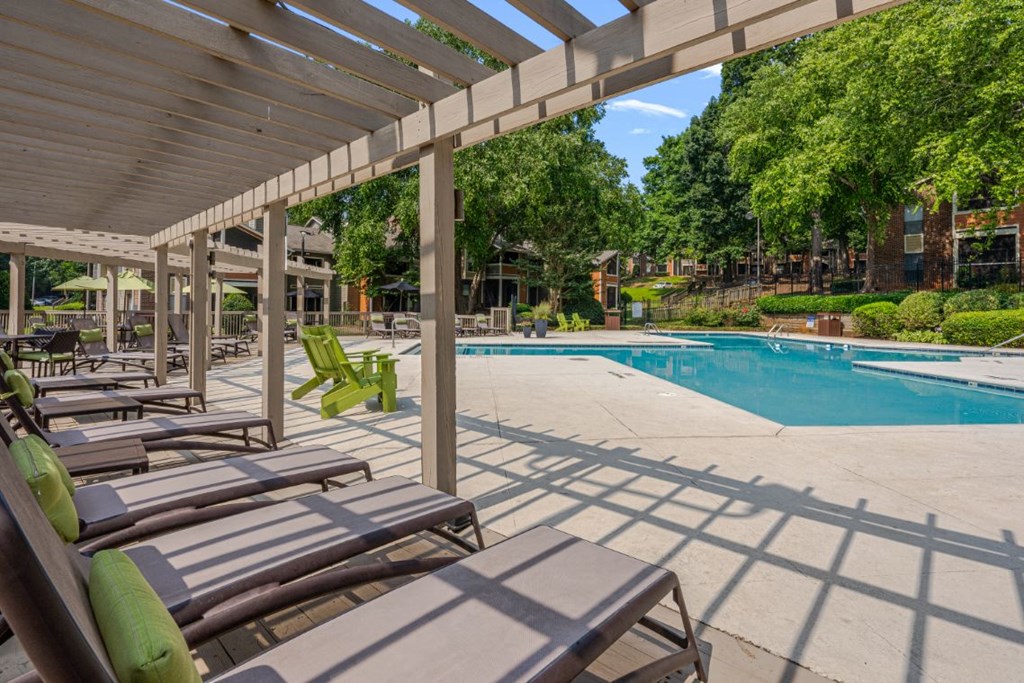 the swimming pool at the resort at governors residence