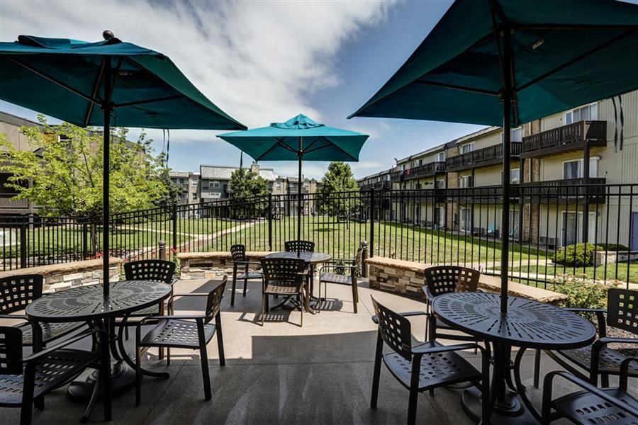 at The Falls, Mission, 66202